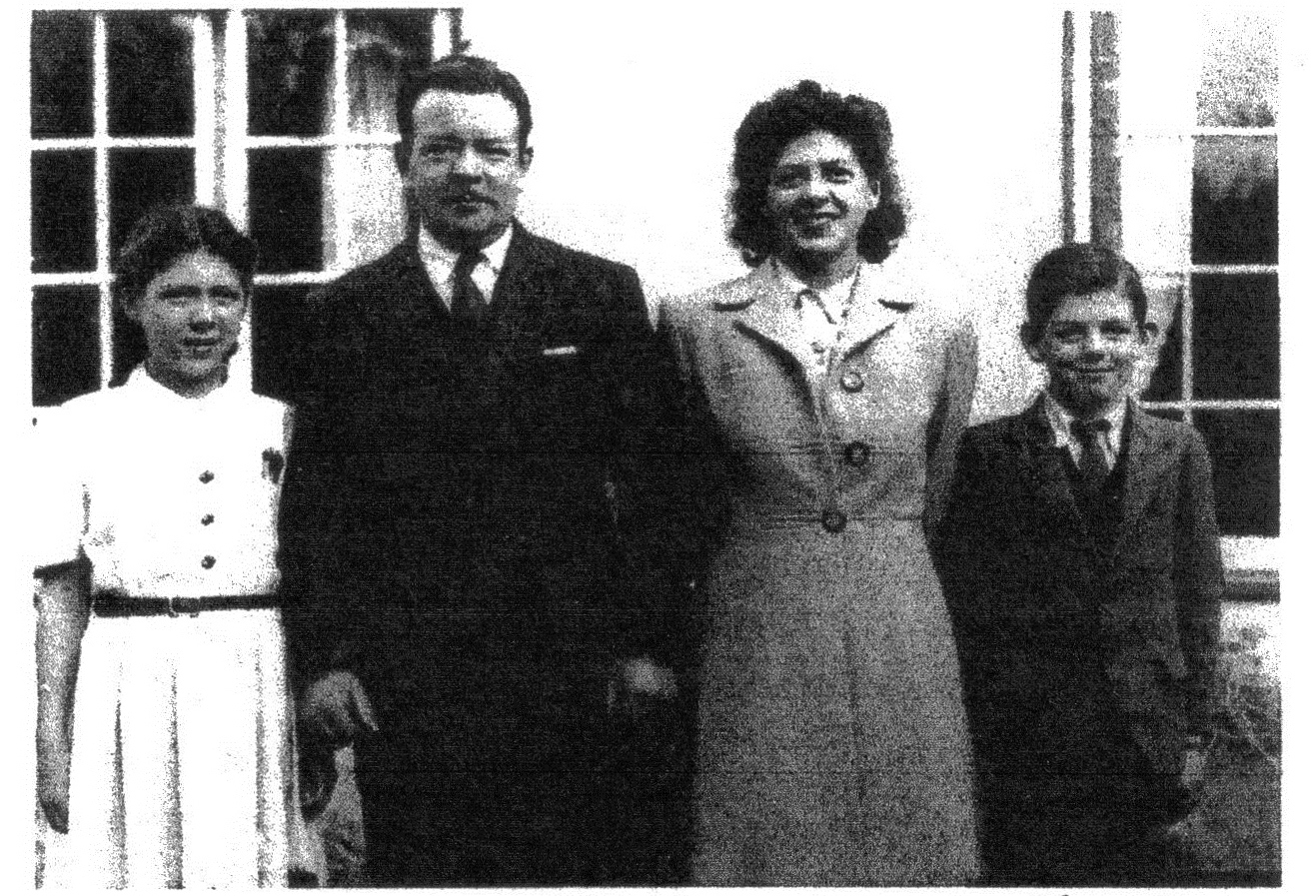 Thomas family, Wenallt Road, Rhiwbina